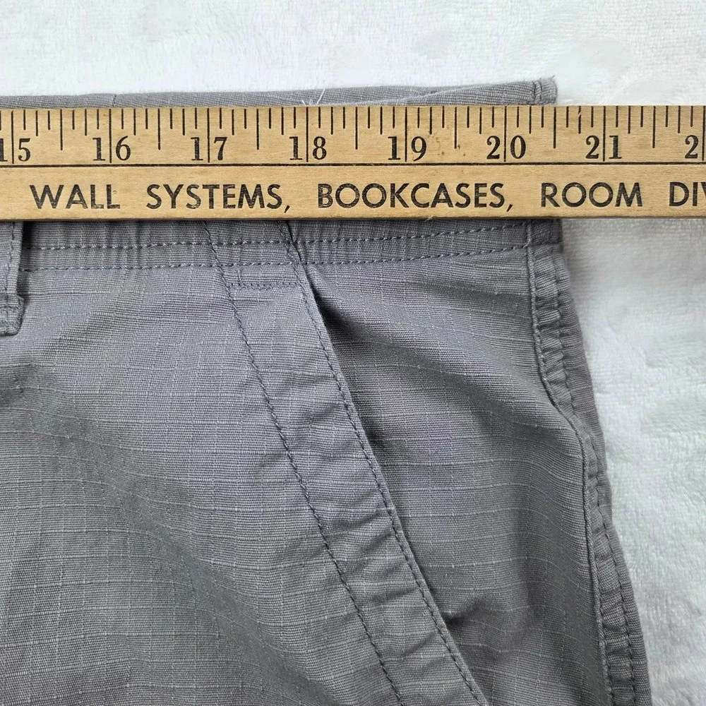 WearFirst Cargo Shorts Mens 38 Gray Ripstop Multi-Pocket Casual Excellent